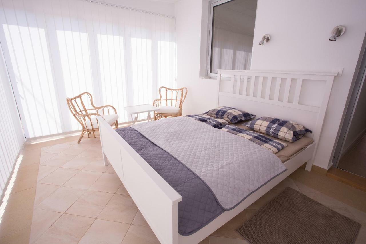 Downtown Beach Apartments Umag Exterior photo