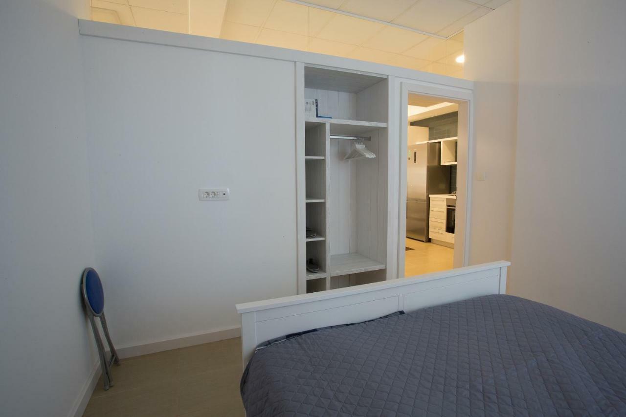 Downtown Beach Apartments Umag Exterior photo